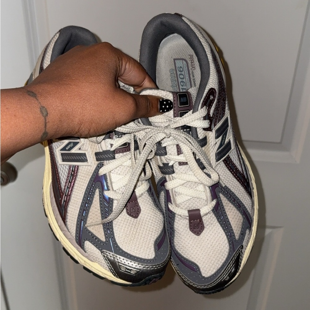 New Balance Women's Cream and Purple Athletic Shoes
